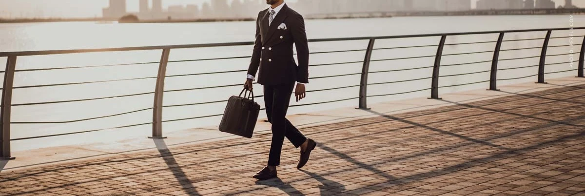 Brioni Mens Suit Hz