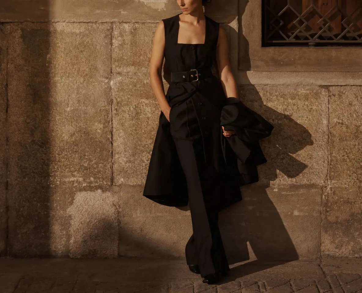 Brioni Womans Suit 3 Cropped Hz