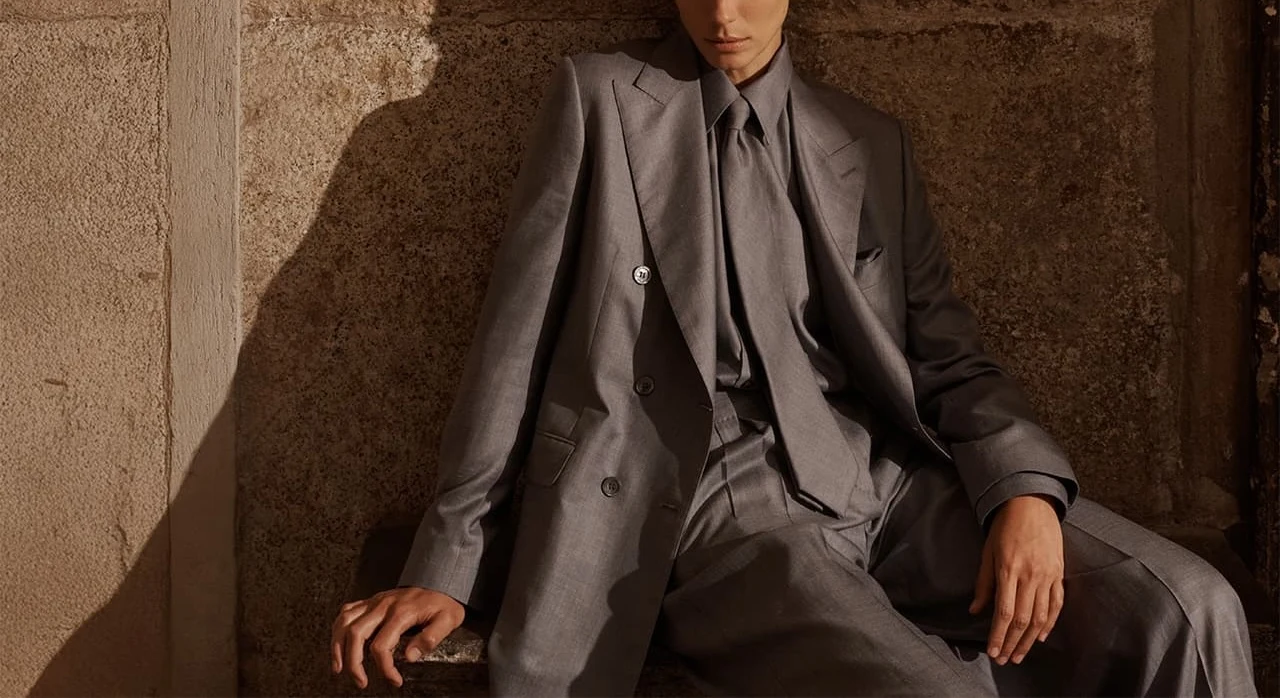 Brioni Womans Suit Hz