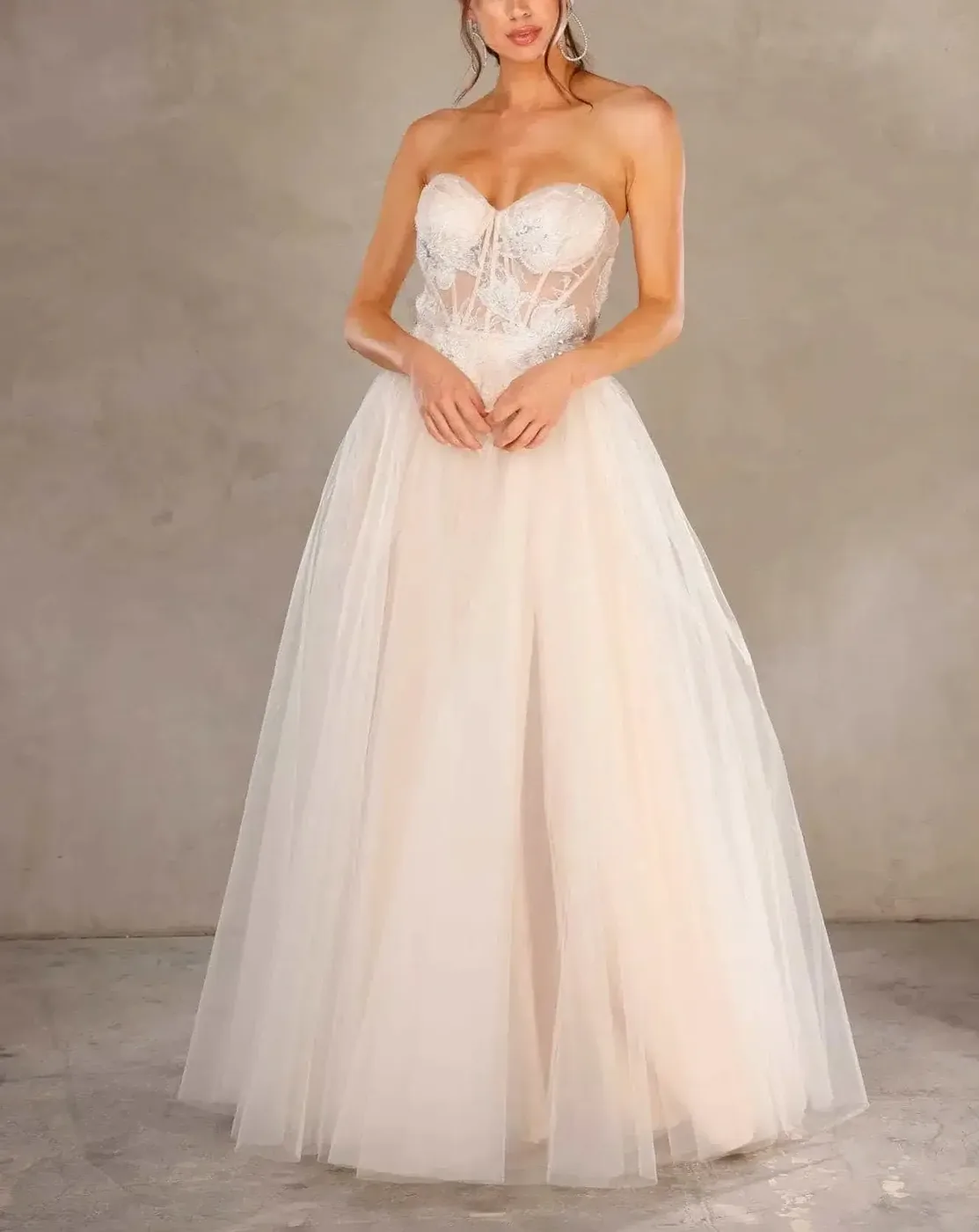 Wedding Gown Vert Bride 6 Cropped