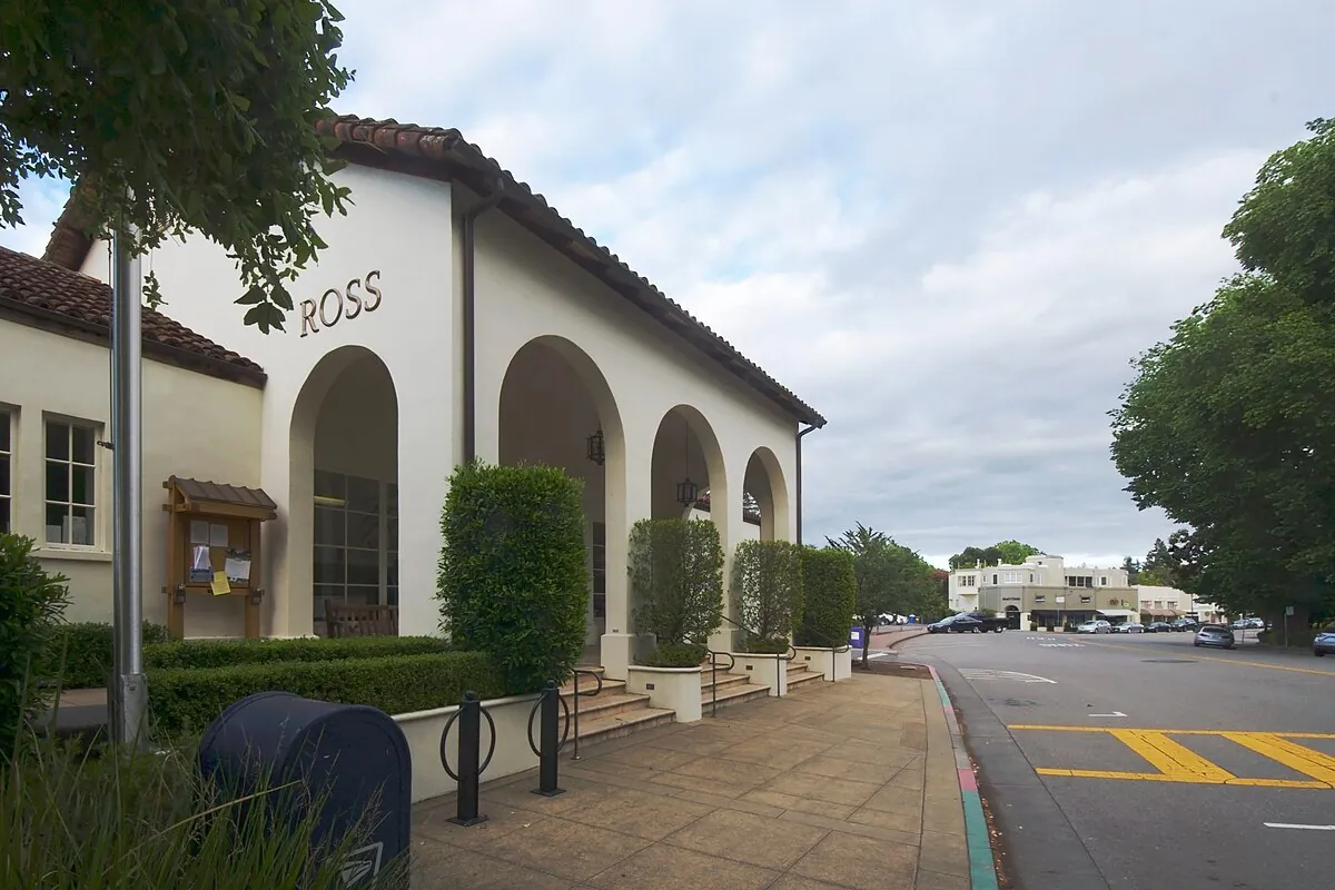 Ross, Marin County near Phoenix Lake - Alex’s Dry Cleaning Valet