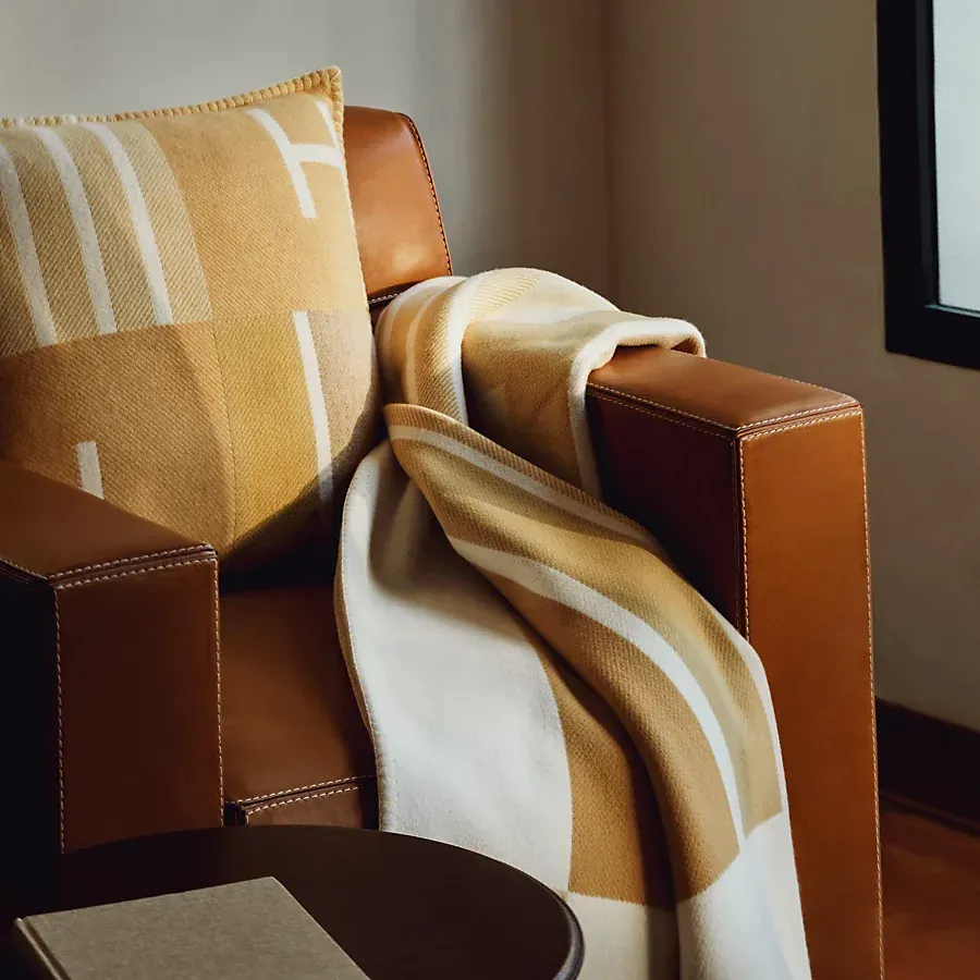 Hermès blanket cleaning near Los Altos Hills